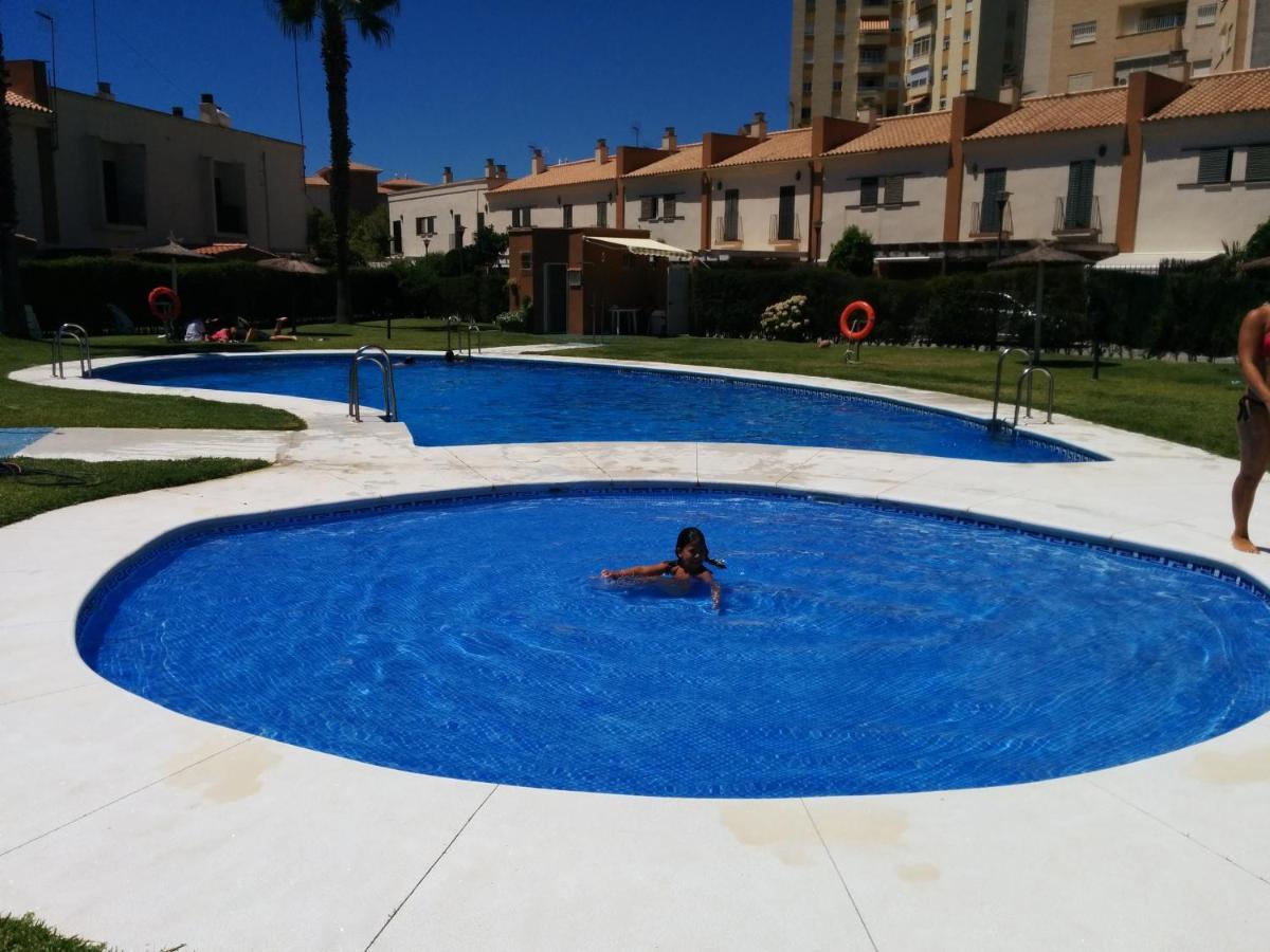 Estudio Con Piscina Y Garaje A 100 Mtr De La Playa อิสลา กริสตินา ภายนอก รูปภาพ